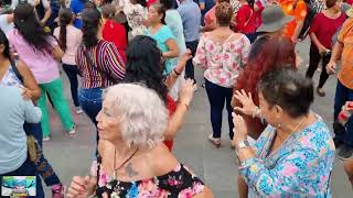 El baile de la garrotera 😃😃😃plaza hijas de tampico 💃 💃💃 [upl. by Lan]