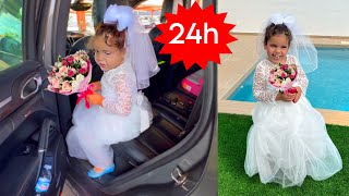 Amira fait 24 heures en robe de mariée￼ [upl. by Rysler]