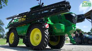 Un Pulvérisateur Automoteur John Deere R4150i 🤠🦌 [upl. by Eiramanin]