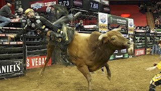 This 19yearold cowboy made 117000 for 32 seconds of work [upl. by Grant]