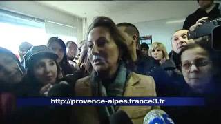 Ségolène Royal dans les quartiers nord à Marseille [upl. by Eivla]