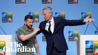 Answer please laughter at Nato summit after Zelenskiy points F16s question at Stoltenberg [upl. by Anders]