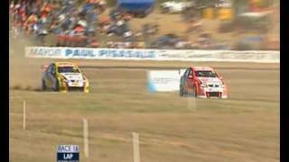 V8 Supercars  Will Davison amp Tim Slade Incident Queensland 2009 [upl. by Aihsekin]