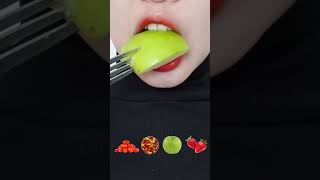 ASMR Eat your favorite fruit 🍅🫑🍏🍓 1 mukbang asmr food shorts [upl. by Nellie990]