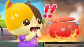 Oh Its a Fire  Learn Safety Tips  Kids Good Habits  More Nursery Rhymes amp Kids Songs  BabyBus [upl. by Neztnaj]