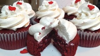 COMO HACER CUPCAKES DE RED VELVET Terciopelo Rojo Receta [upl. by Adikram]