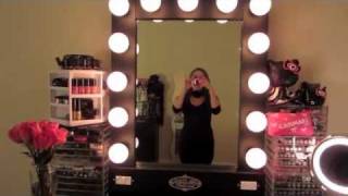 VANITY GIRL HOLLYWOOD LIGHTED BROADWAY MIRROR REVIEW [upl. by Kidder]