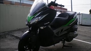 Kawasaki J300  Prueba en Portalmotos [upl. by Ludeman]