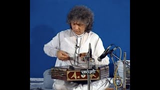 Pandit ShivKumar Sharma  Raga Patdeep Full Live [upl. by Brenton]