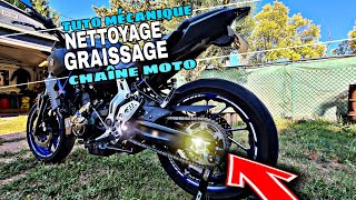 NETTOYAGE ET GRAISSAGE DE SA CHAÎNE MOTO TUTO MÉCANIQUE [upl. by Maida355]