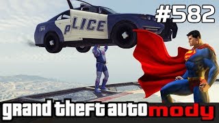 GTA 5 Po Polsku Mody 582 SUPERMAN Ćwiczy w Mieście [upl. by Odlaw]