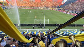 BOCA SARMIENTO DESDE LA 12 l TROMPETAS Y FIESTA EN LA TRIBUNA [upl. by Nednarb]