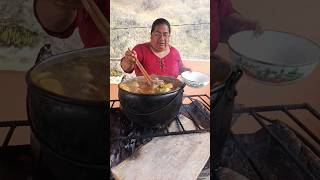 Sancocho de Res para el Almuerzo saborcasero almuerzo familia [upl. by Eilagam141]