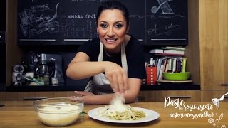 Andra  Reteta de paste cu rosii uscate pesto si mozzarella [upl. by Ardnat]