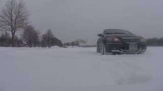 2006 ACURA RL AWD IN SNOW [upl. by Lesnah367]