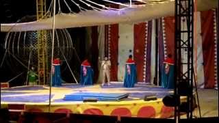 Circo Montecarlo en ILO Parte 1  Los Trapecistas AZTECAS VOLADORES [upl. by Lanahtan]