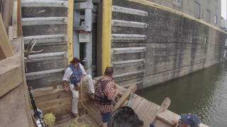 Flatboat Patience Ohio river Lock [upl. by Berton]