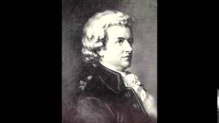 Missa brevis in C Major Spatzenmesse  Mozart [upl. by Meda907]