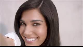 Clairol Nice N Easy Root Touch Up quotSelfieShow Your Rootsquot 15 Sec Commercial 2015 [upl. by Gaul]