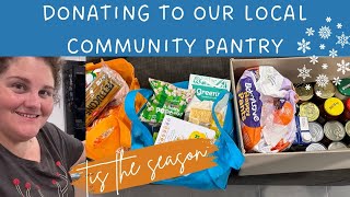 MAKING A FOOD HAMPER FOR THE COMMUNITY PANTRY [upl. by Shamrao314]