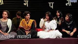 Shreya Ghoshal Little Childhood Performance  Mhara Re Giridhar Gopal  Meera Bhajan [upl. by Dickman]