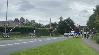 Spoorwegovergang Delden  Dutch railroad crossing [upl. by Navi]