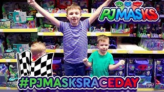 PJ Masks  PJ Masks Race Day at Smyths Toys with Splat Kids TV [upl. by Pattison302]