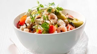 Reissalat mit Crevetten  Rezept von Betty Bossi [upl. by Rianon]