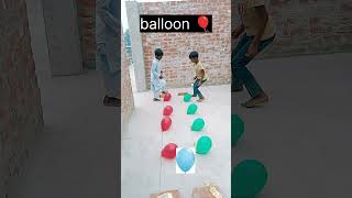 Balloon 🎈 ka fodane ka competition hota hai balloon shorts viralvideo [upl. by Mellie]