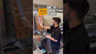 Wie schmeckt Mac n Cheese Döner in Berlin 🧀🥙 döner [upl. by Hnad]