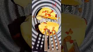 How to poach an egg poachedegg eggs poaching breakfast [upl. by Annabal]