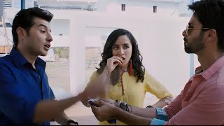 दोस्ती हो तो इन तीनों के जैसी  Batti Gul Meter Chalu Comedy  Shraddha Kapoor amp Shahid Kapoor [upl. by Akkinahs]