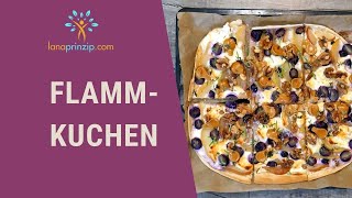 Feines Flammkuchen Rezept einfach und schnell  Mit Birnen Trauben und KaramellSchokolade [upl. by Halle]