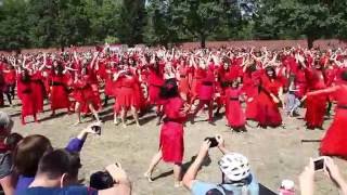 Kate Bush  Tempelhofer Feld  Wuthering Heights  Berlin [upl. by Hyacinthie]