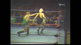 Lord Alfred Hayes vs Bobby Heenan AWA 11380 [upl. by Khalid425]