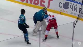 Avangard OmskHK Sochi Goalie Mikhail Berdin fights Kunlun Red Stars Devin Brosseau [upl. by Dong]