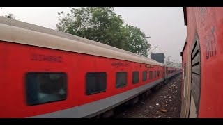 12209 CNBKGM Garib Rath Express Meets 20104 GKPLTT SF Express amp Crosses Ganga River In Kanpur [upl. by Zampino]