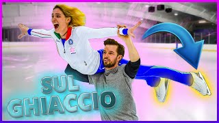 ⛸️ Un pattinatore OLIMPICO mi porta sul GHIACCIO 🧊 INCREDIBILE 🧊 [upl. by Ainotna]