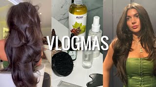 VLOGMAS DAY 4 my haircare routine for long amp healthy hair  favorite products [upl. by Enyluqcaj894]