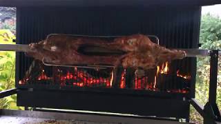 Spanferkel  Schwein Grillen 2017 Barbecue [upl. by Langsdon]