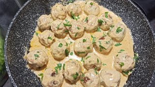 Boulettes da viande à la crème recette facile [upl. by Nospmoht]