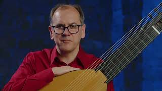 Lucas Harris on the unique characteristics of the theorbo or chitarrone  EMV [upl. by Gerdeen]