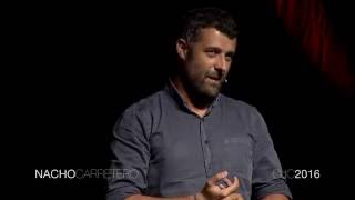 Cómo hacer un reportaje en ocho pasos más o menos sencillos  Nacho Carretero  TEDxGalicia [upl. by Aiak668]