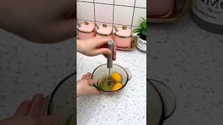 Stainless Steel Eggbeateregg scramblerhand mixer Rotating SemiAutomatic [upl. by Adnwahsar]