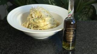 How To Cook Tagliatelle With Cream Parmesan And Parsley [upl. by Reel]