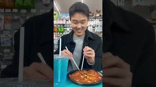 Korean convenience store lunch koreanconveniencestore koreanfood 711 conveniencestore mukbang [upl. by Niki]