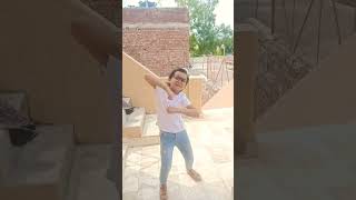 Kala Kala chasma 😎viralvideo subscribetranding 🔥 [upl. by Irrahs]