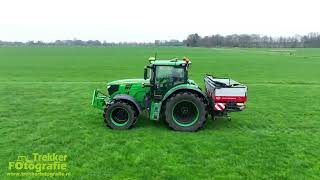 Kunstmest strooien  Agr dienstverlening Willem Pander  Spreading fertilizer  Kunstdünger streuen [upl. by Assenat]