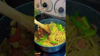 Stir Fry Spaghetti 🍝🇳🇱🇰🇭😋 viralvideo cooking blackpink netherlands home [upl. by Evilc]