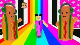 Giant Dancing Hot Dog Fashion Frenzy Dress Up Runway Show Video  Cookie Swirl C Roblox [upl. by Conrade]